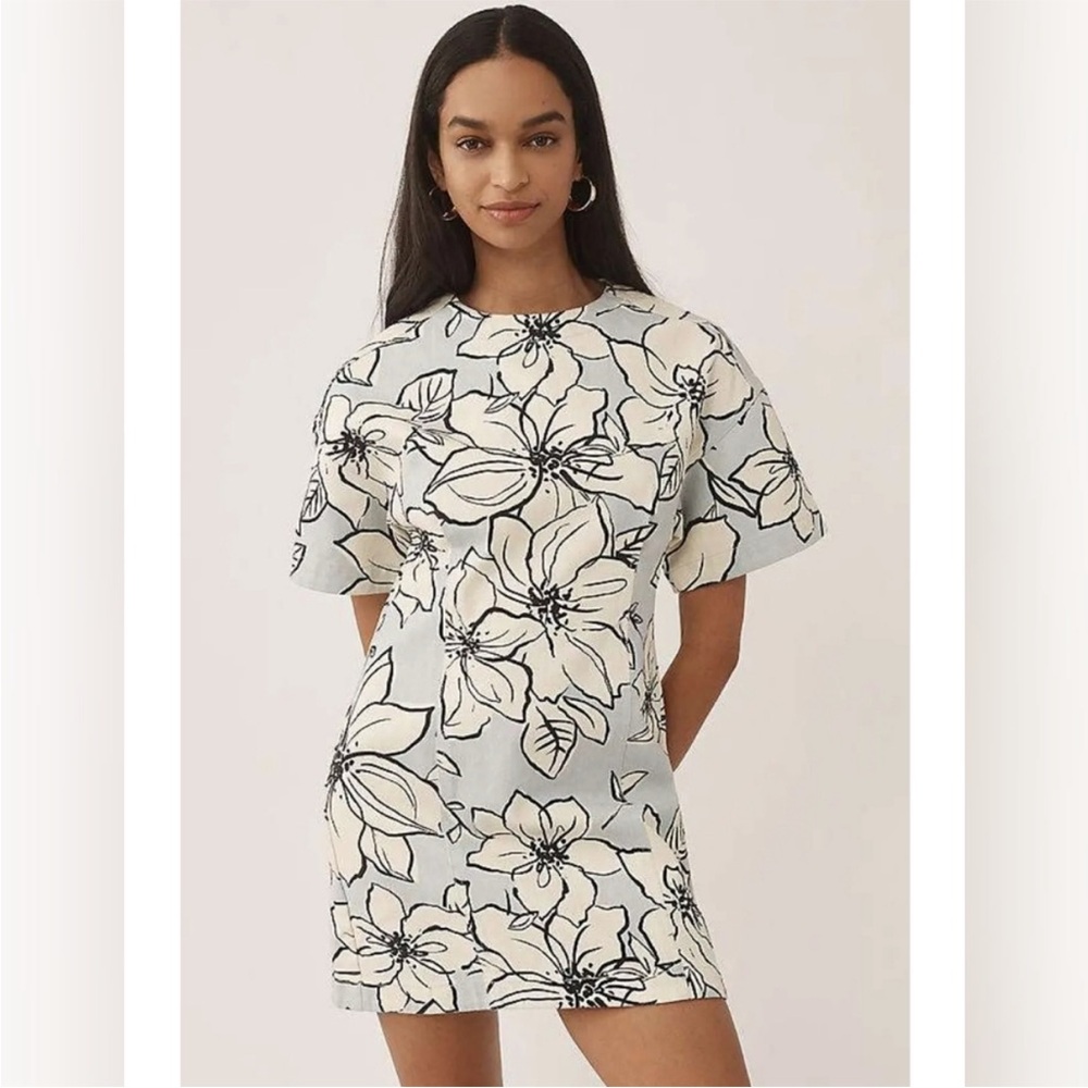 Dhruv Kapoor Print Short Sleeve Denim Dress in Blue and White Floral